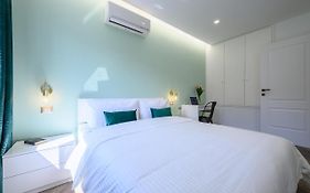 Villa In Bed